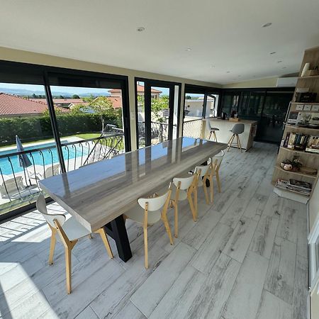 Grieges Chambre Dans Logement Partage Chez L Habitant Avec Piscine De 1 A 3 Chambres מראה חיצוני תמונה