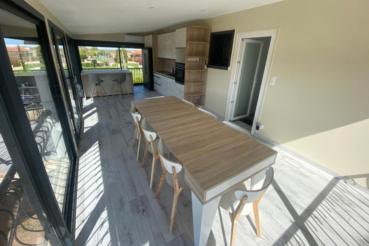 Grieges Chambre Dans Logement Partage Chez L Habitant Avec Piscine De 1 A 3 Chambres מראה חיצוני תמונה