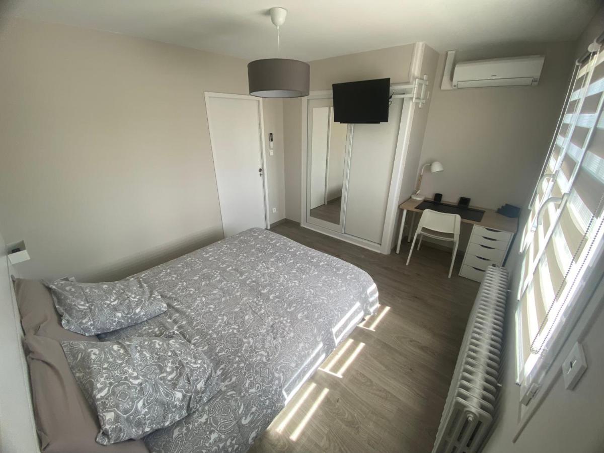 Grieges Chambre Dans Logement Partage Chez L Habitant Avec Piscine De 1 A 3 Chambres מראה חיצוני תמונה